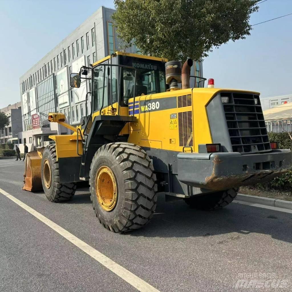 Komatsu 380-6 Chargeuse sur pneus