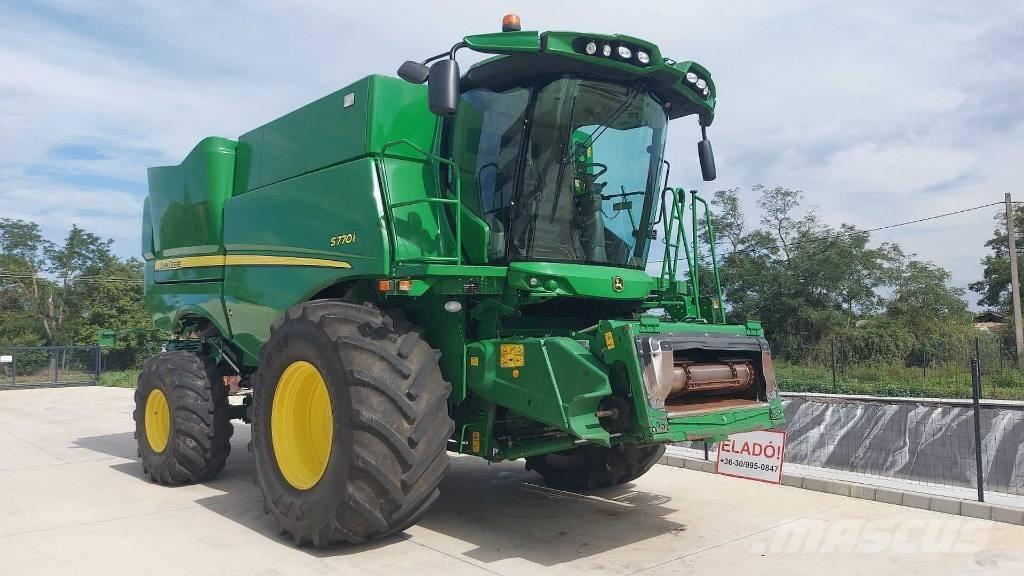 John Deere S770i Moissonneuse batteuse