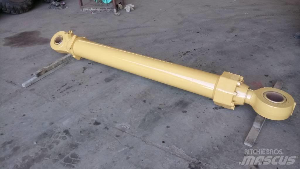 CAT 245 Hydraulique