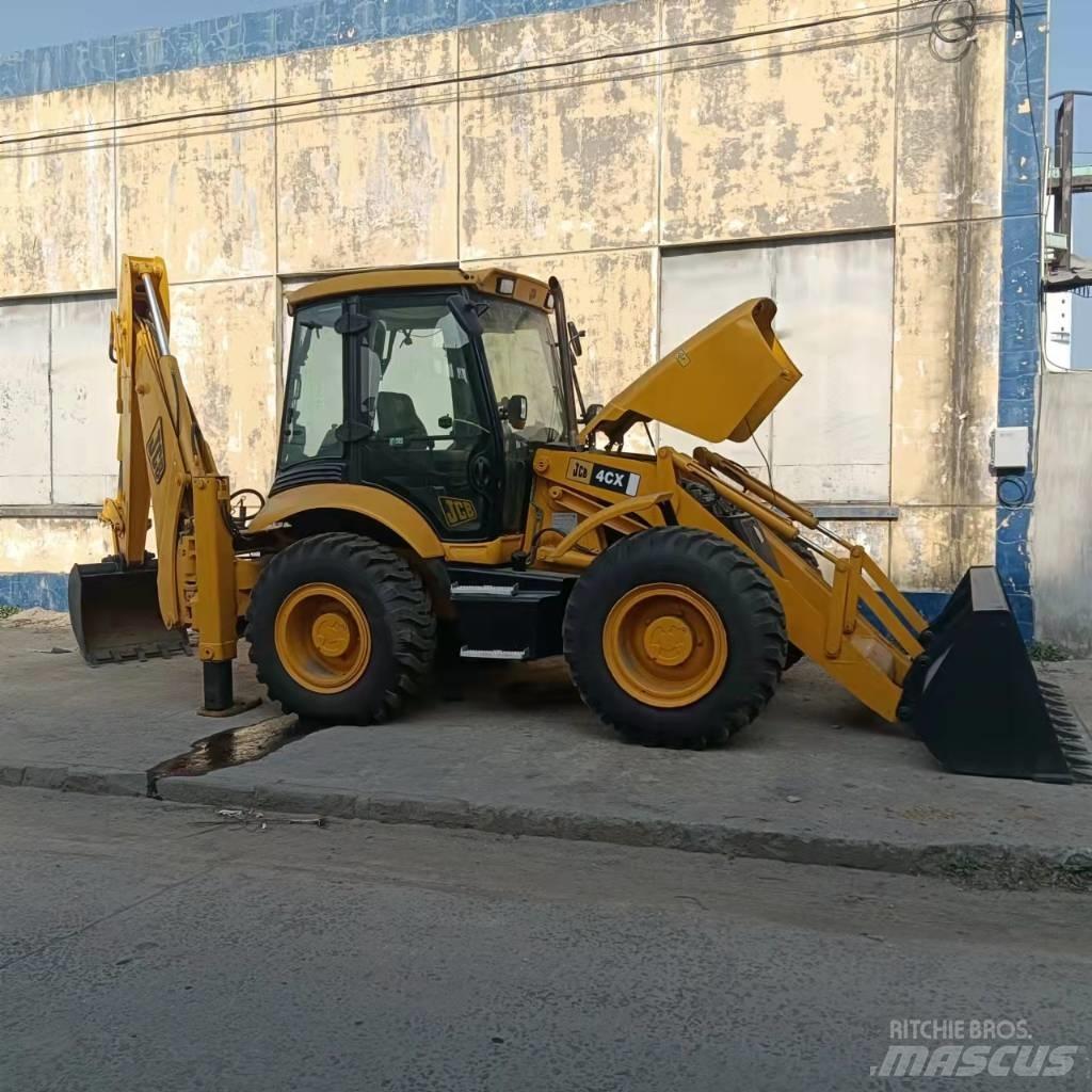 JCB 4CX Tractopelle