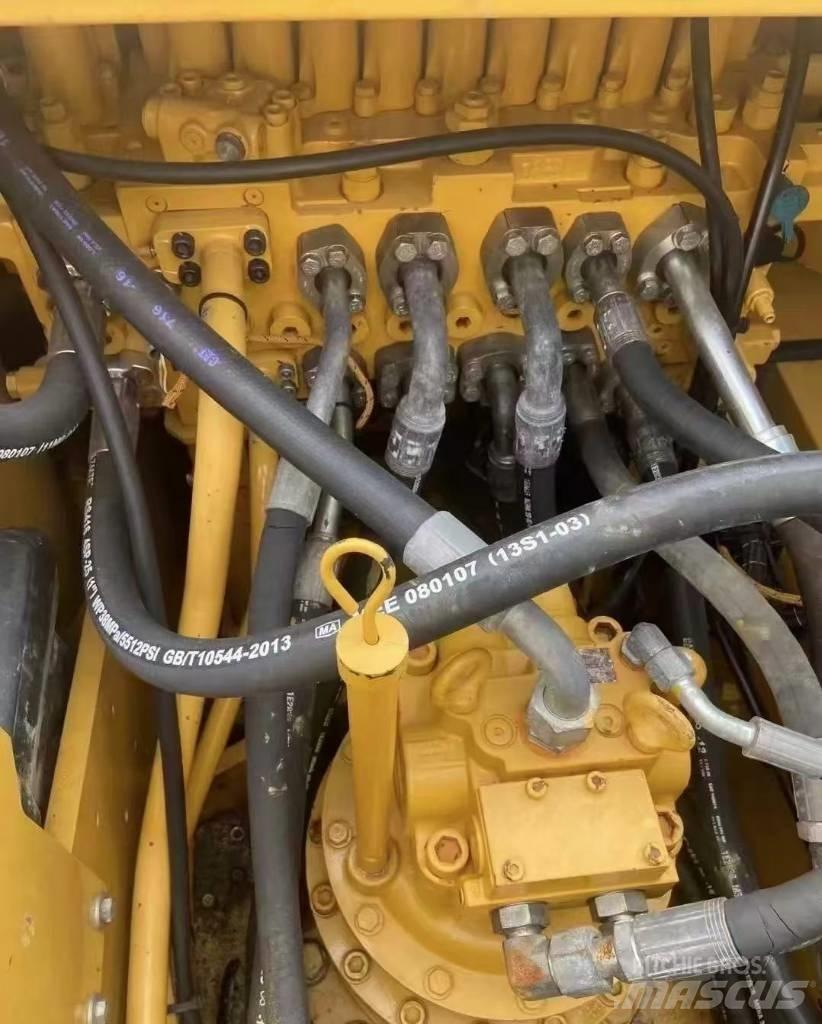 CAT 320 D Pelle sur chenilles