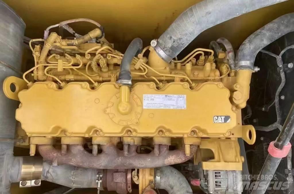 CAT 320 D Pelle sur chenilles