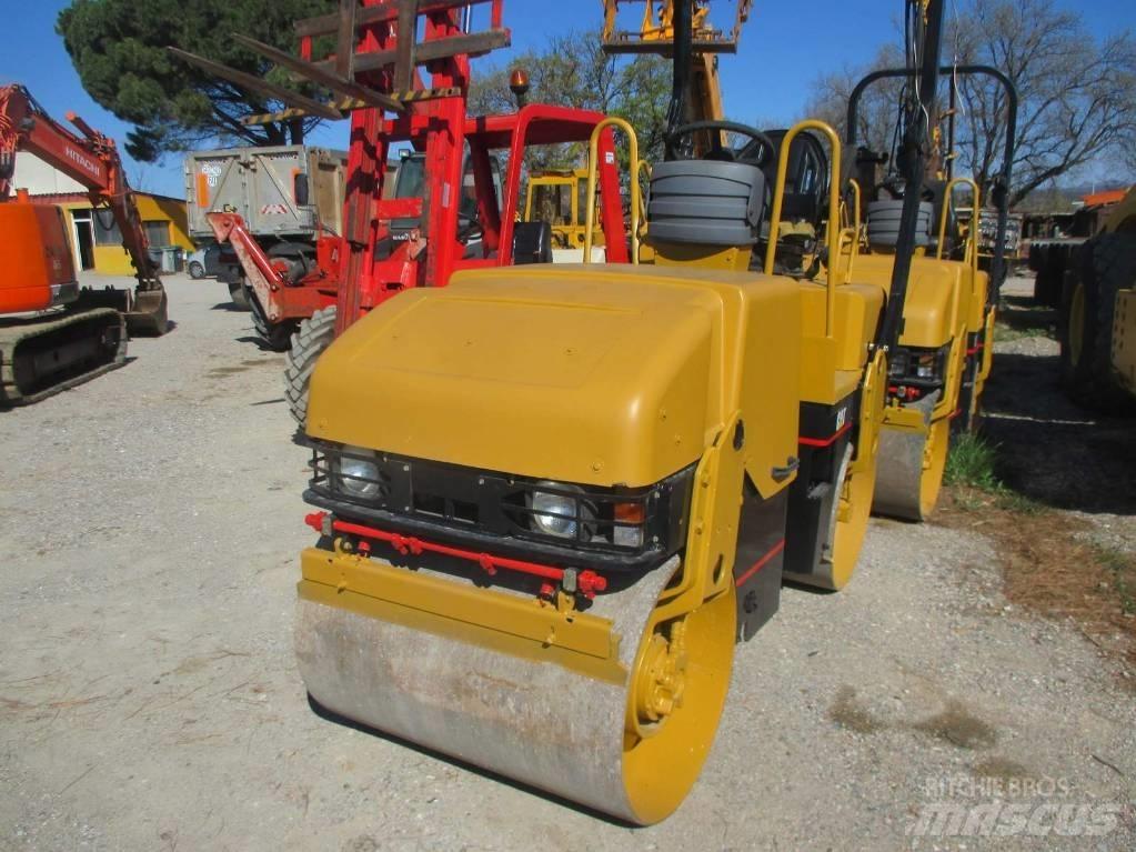 CAT CB 214 E Rouleaux tandem