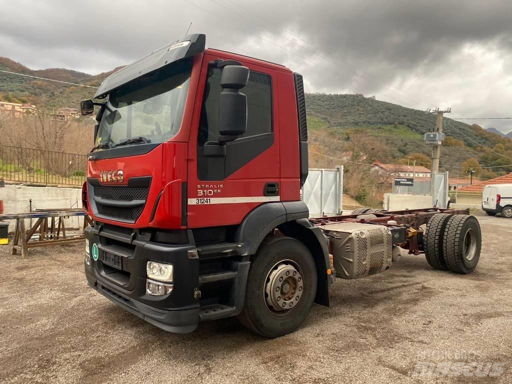 Iveco STRALIS 190S31 Camion porte engin