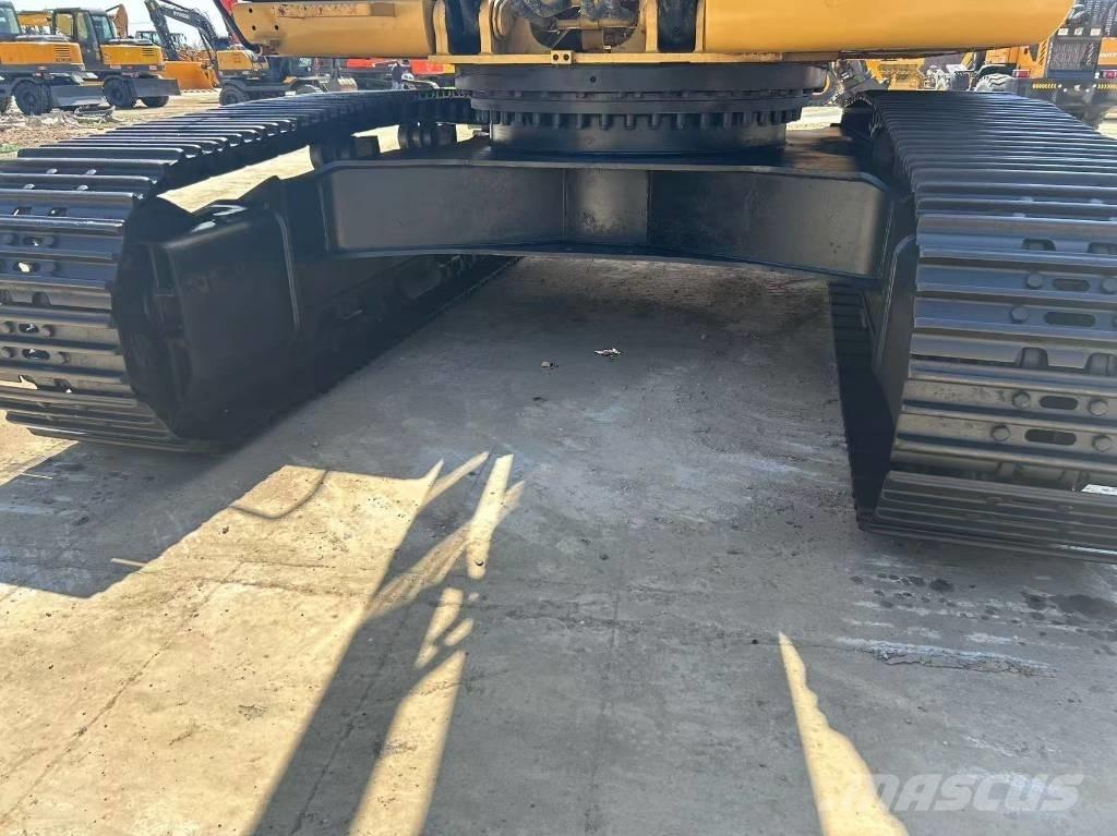CAT 336 D Pelle sur chenilles