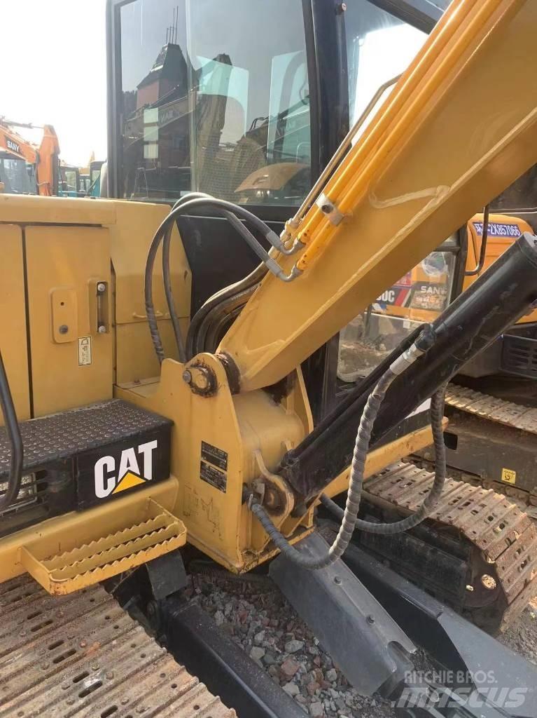 CAT 305.5e2 Pelle sur chenilles