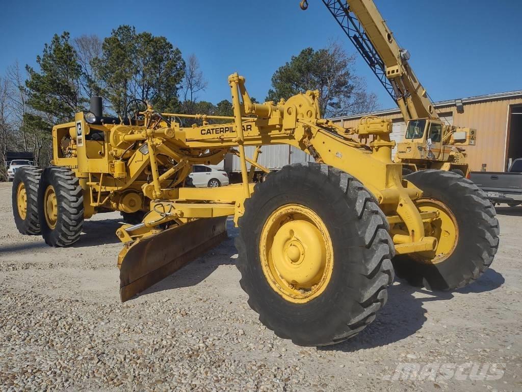 CAT 120 Niveleuse