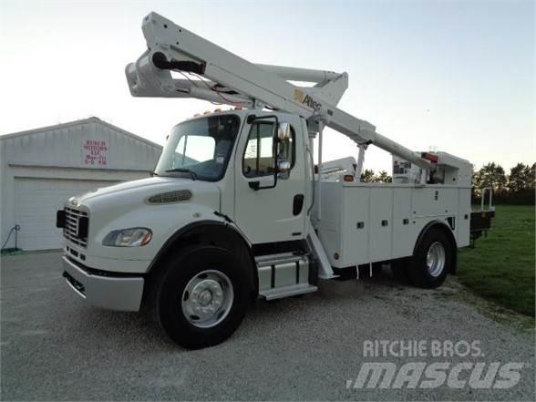 Altec TA45M Camion nacelle