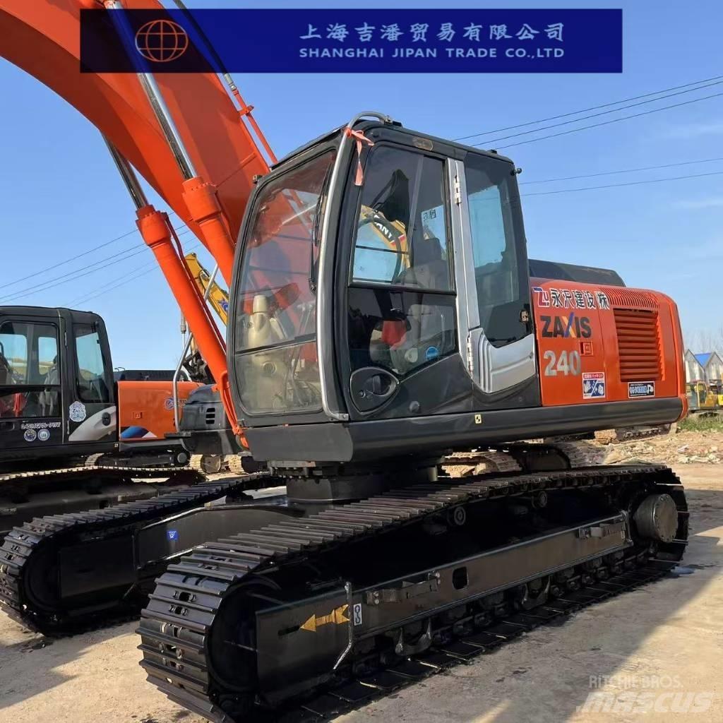 Hitachi ZX 240 Pelle sur chenilles