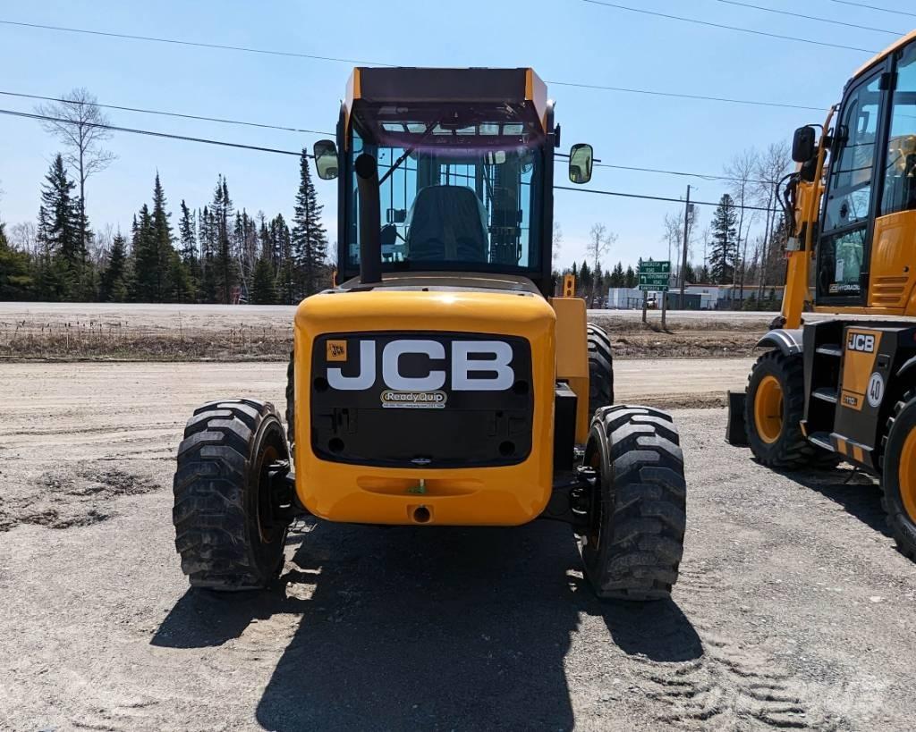 JCB 940 RTFL Chariot tout terrain