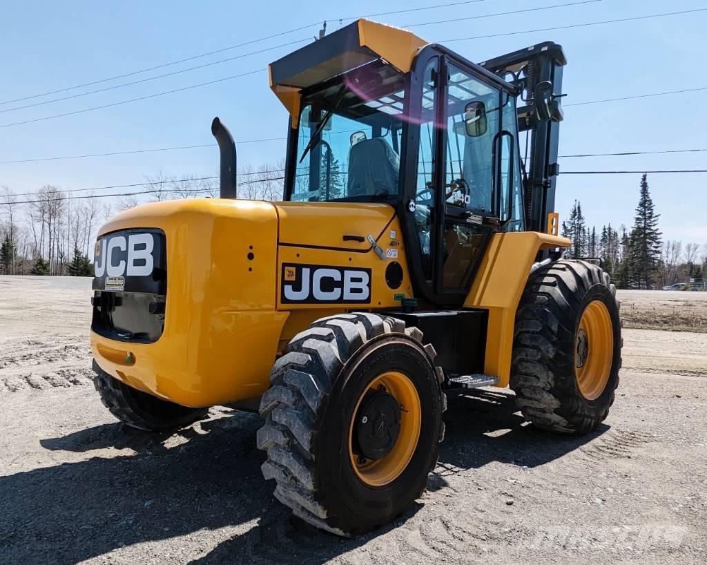 JCB 940 RTFL Chariot tout terrain