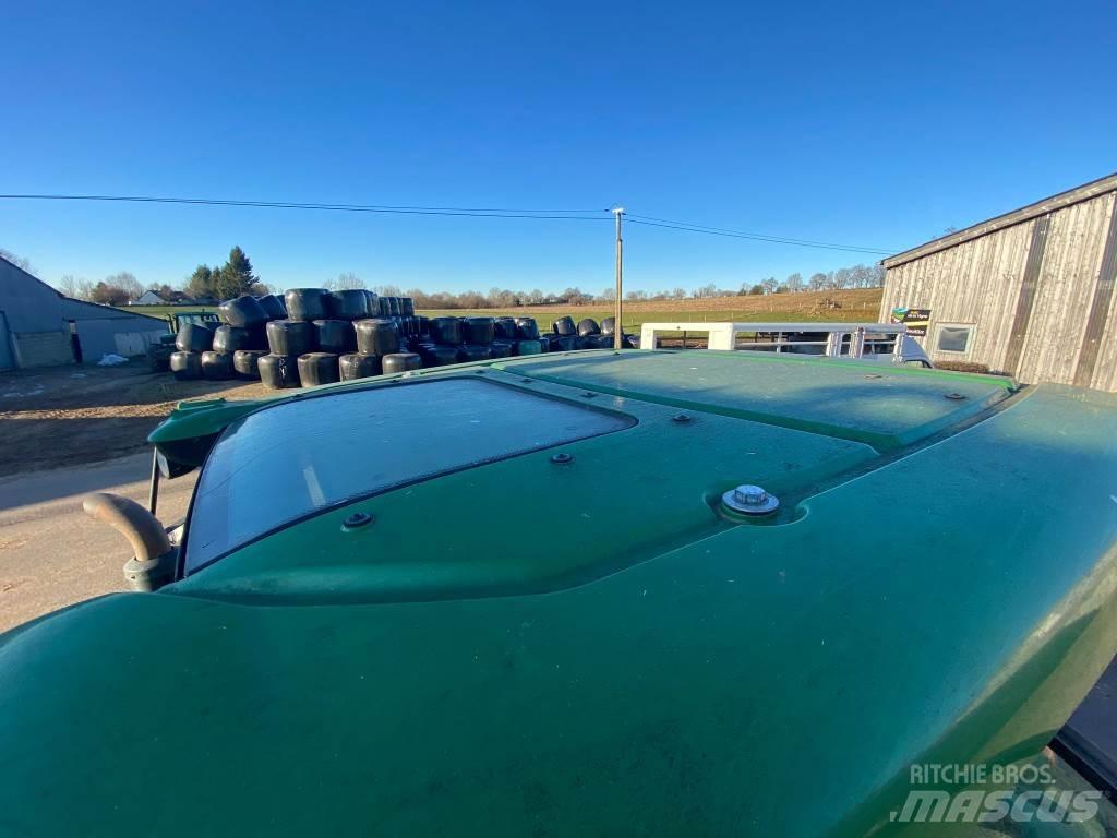 John Deere 5100R Tracteur
