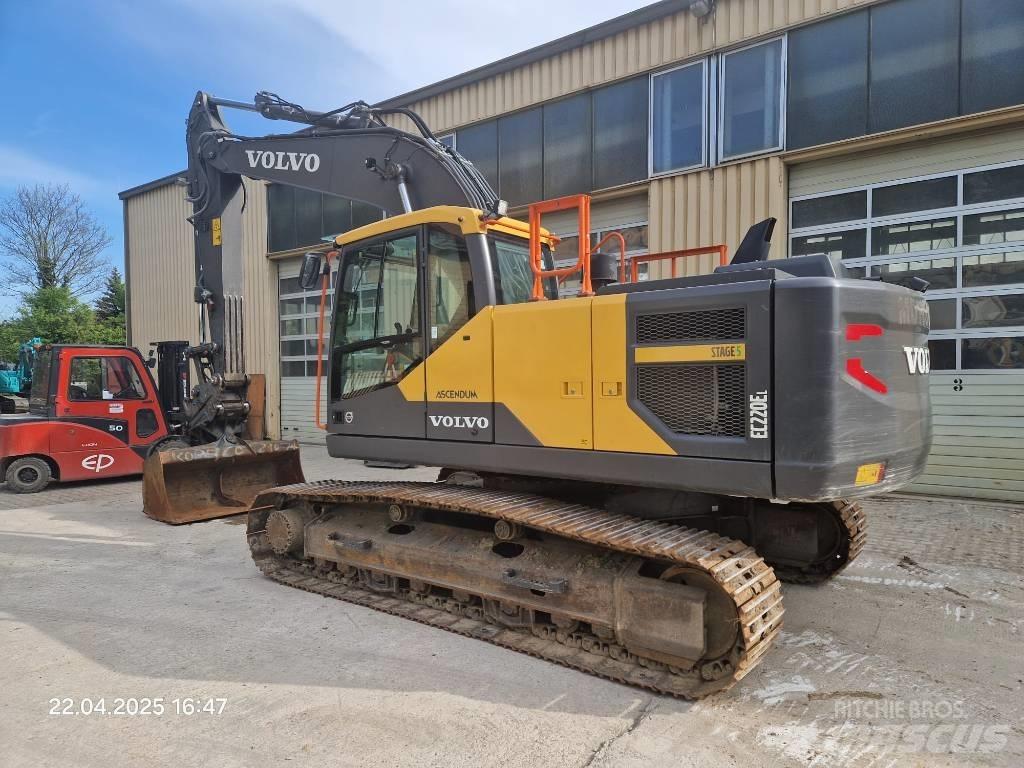 Volvo EC220EL Pelle sur chenilles