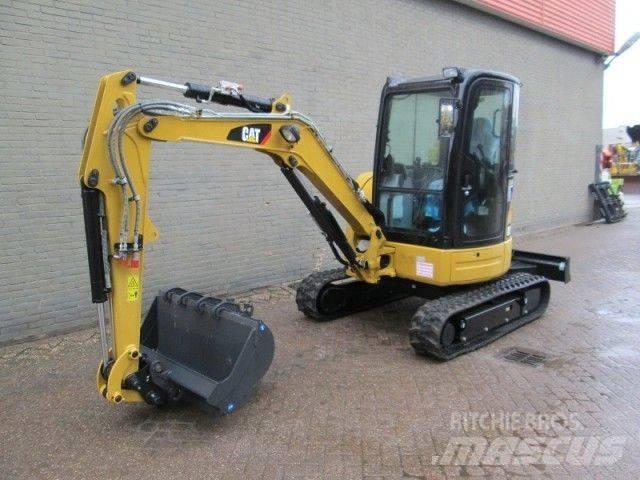 CAT 303.5 Mini pelle < 7t