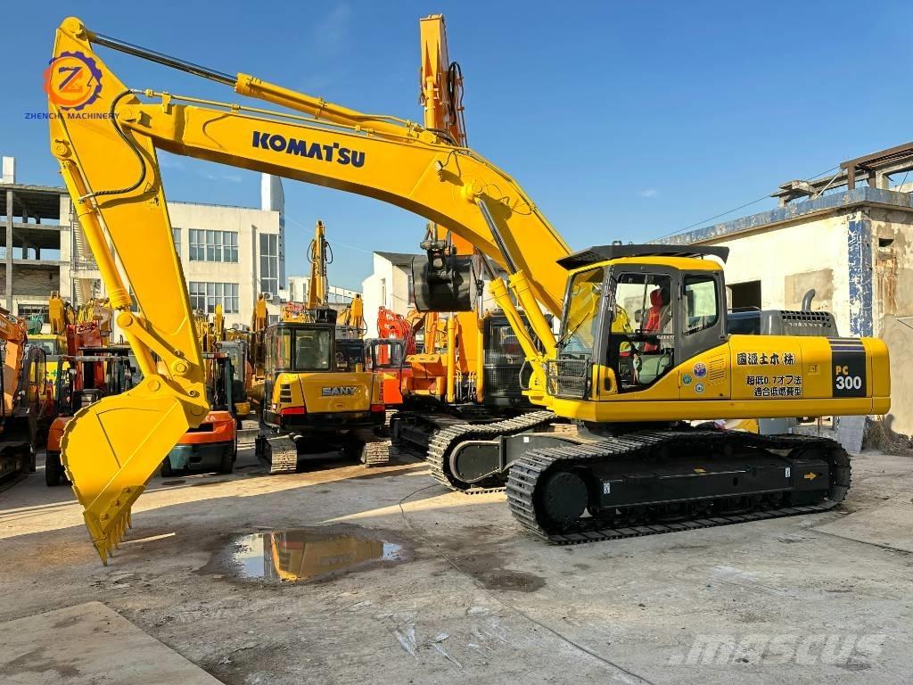 Komatsu PC 300 Pelle sur chenilles