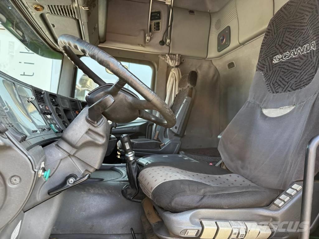 Scania 144 460 Tracteur routier