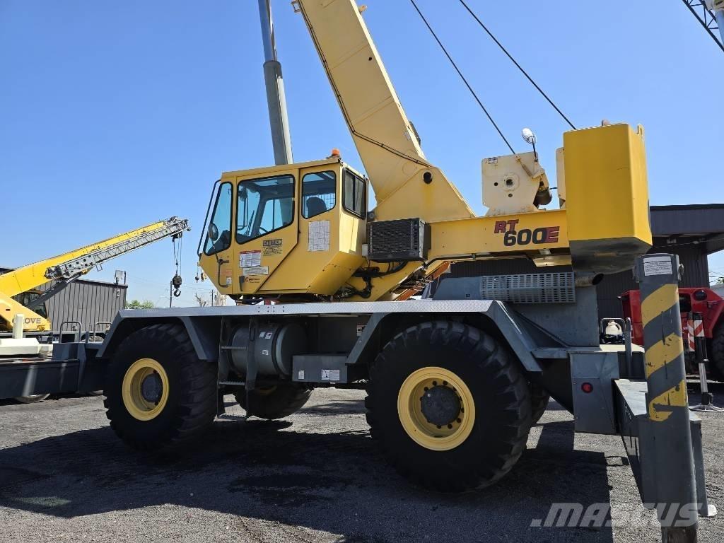 Grove RT 600 E Grues mobiles
