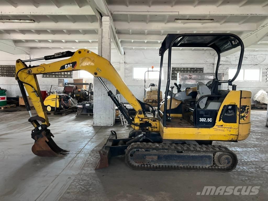 CAT 302.5 C Pelle sur chenilles