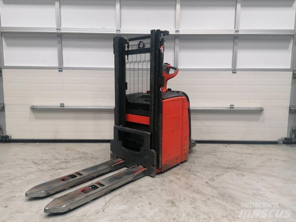 Linde L14AP Gerbeur accompagnant