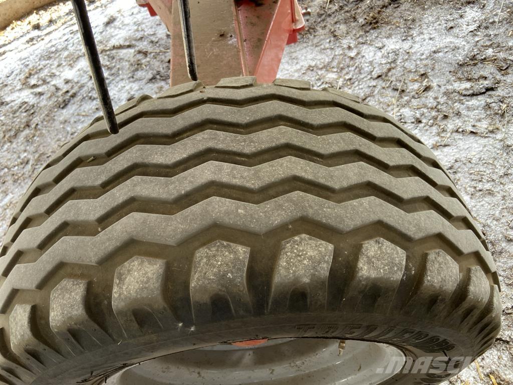 Kuhn GF 13012 T Rateau faneur