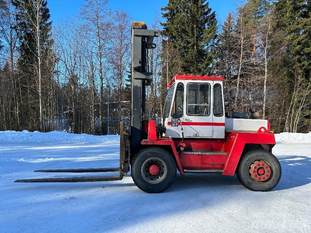 Svetruck 960-26 Chariots diesel