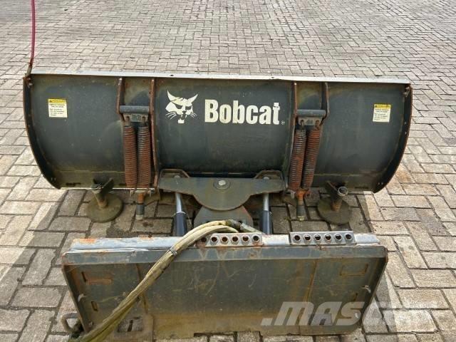 Bobcat 72 Snow Blade Chargeuse compacte