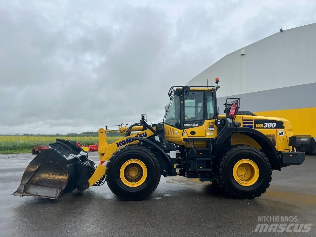 Komatsu WA 380-8E0 Chargeuse sur pneus