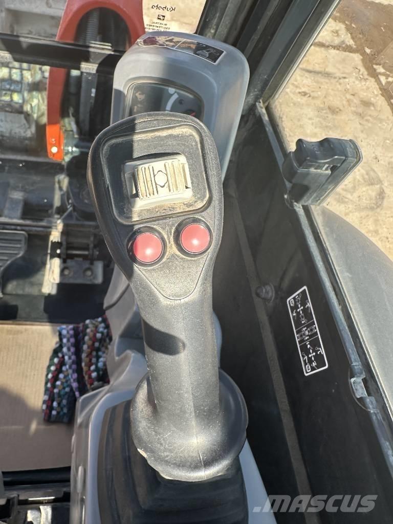 Kubota U 27-4 Mini pelle < 7t