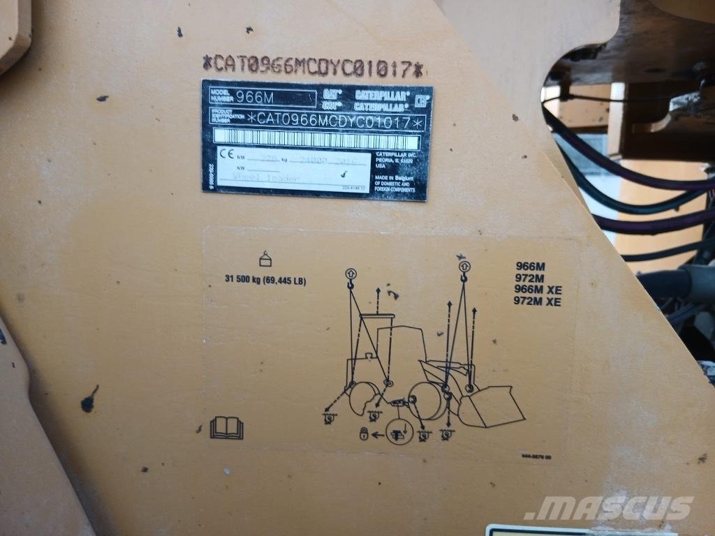 CAT 966 M Chargeuse sur pneus
