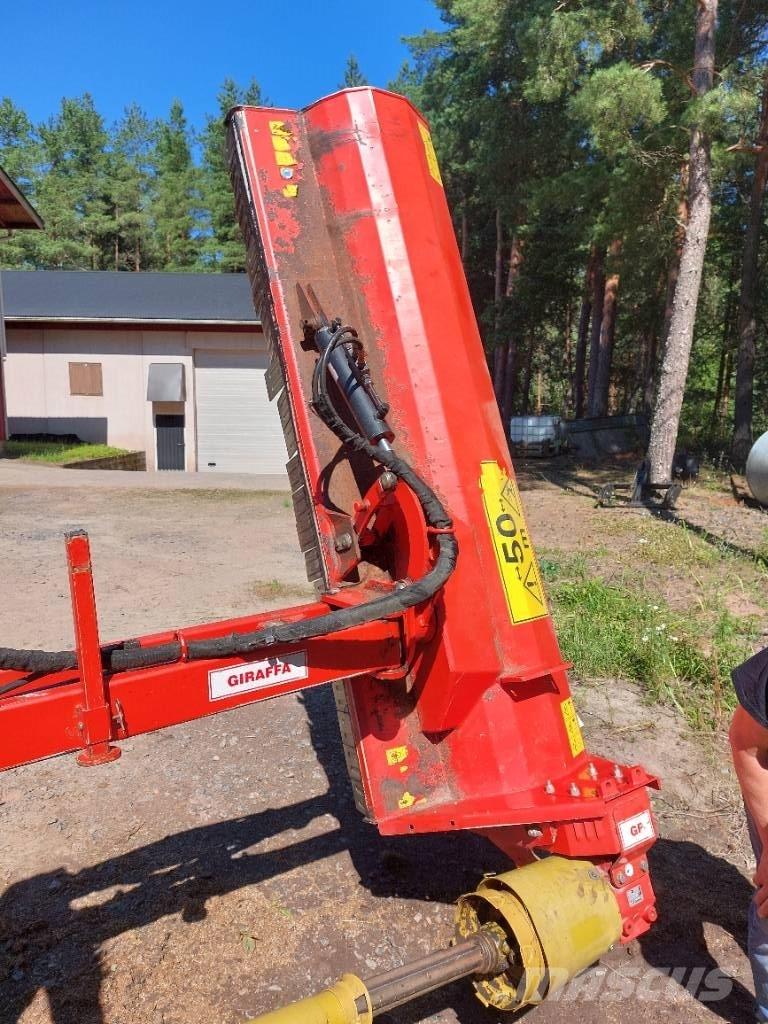 Maschio Giraffa 210 Broyeur / Gyrobroyeur / Epareuse