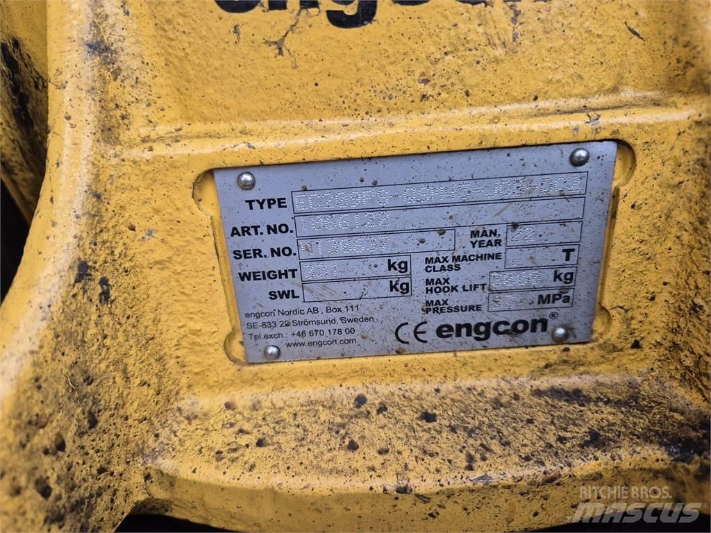 JCB Hydradig 110W Pelle sur pneus