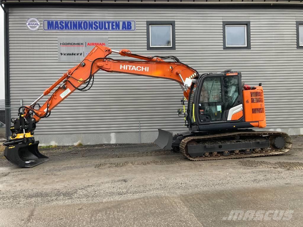 Hitachi ZX 135 US-7 Pelle sur chenilles