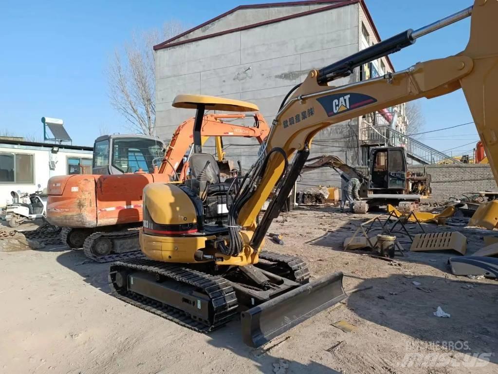 CAT 303 CR Mini pelle < 7t