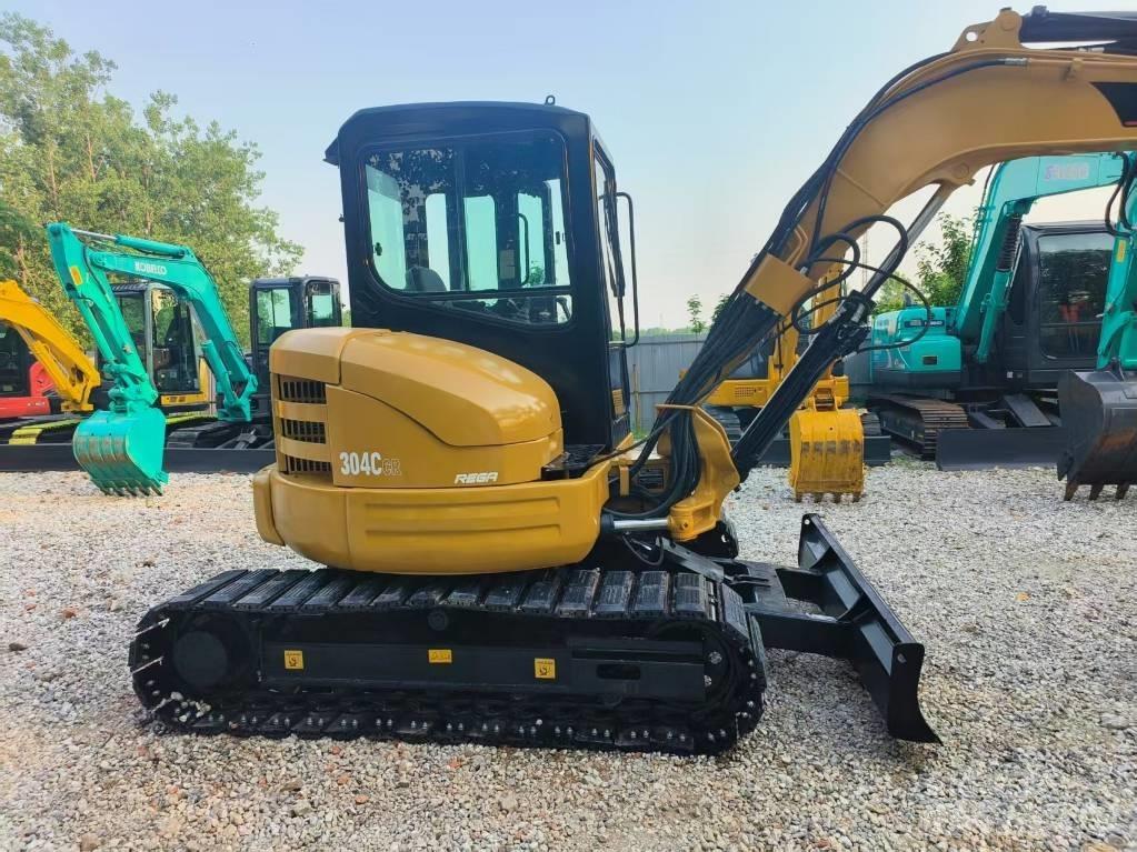 CAT 304 CR Mini pelle < 7t
