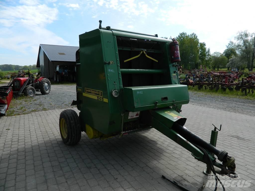 John Deere 545 Presse à balle ronde