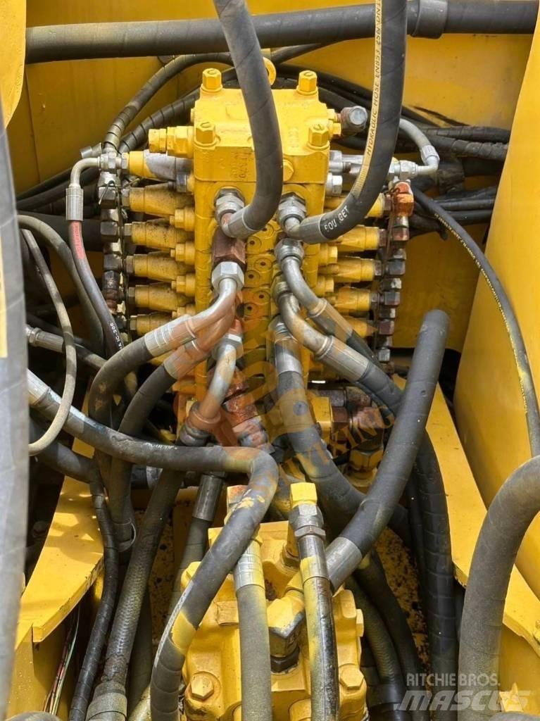 Komatsu PC 60 Mini pelle < 7t