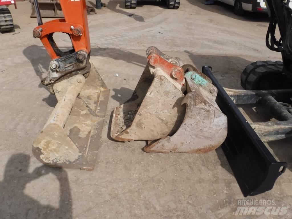 Hitachi ZX48U-6 Mini pelle < 7t