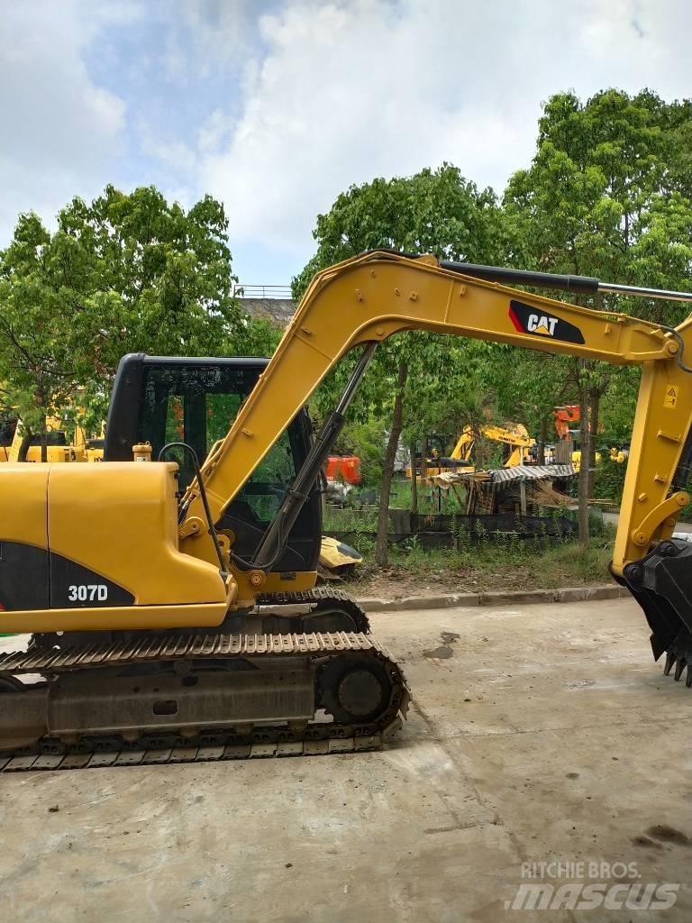 CAT 307D Pelle sur chenilles