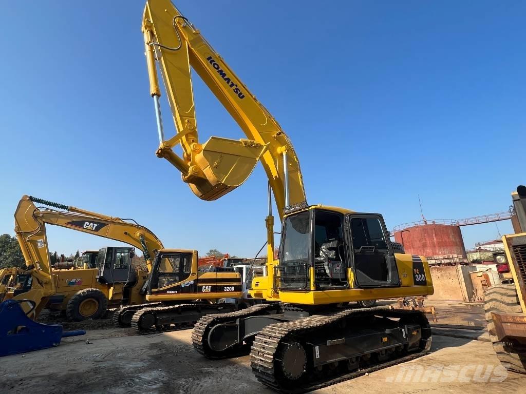 Komatsu PC 300-7 Pelle sur chenilles