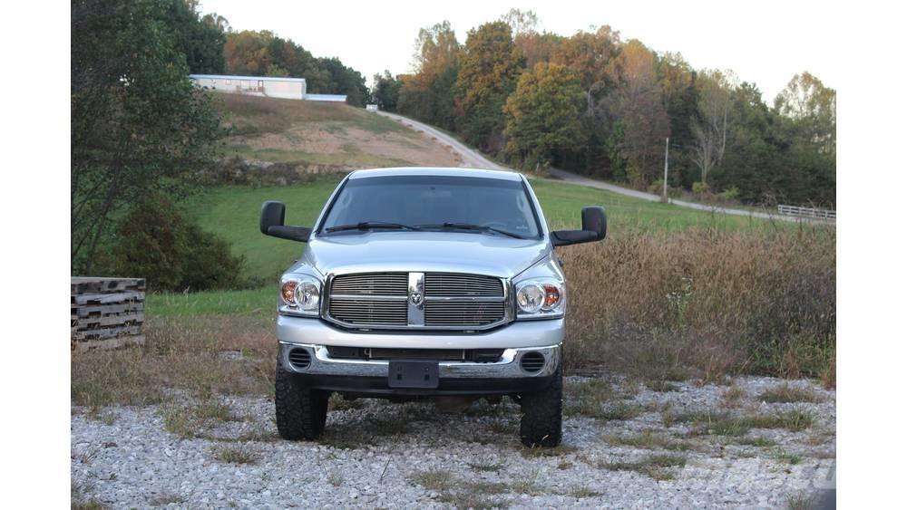 Dodge 2500 Autre fourgon / utilitaire