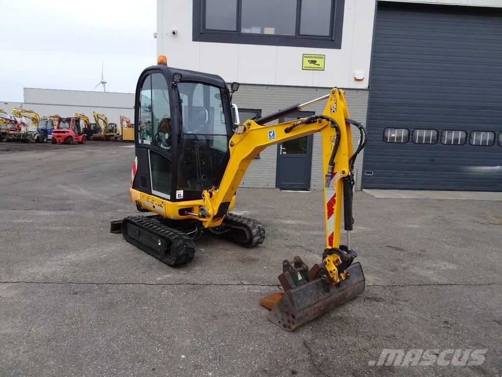 JCB 8018 Mini pelle < 7t
