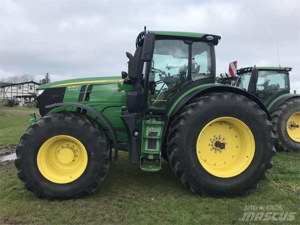 John Deere 6250R Tracteur