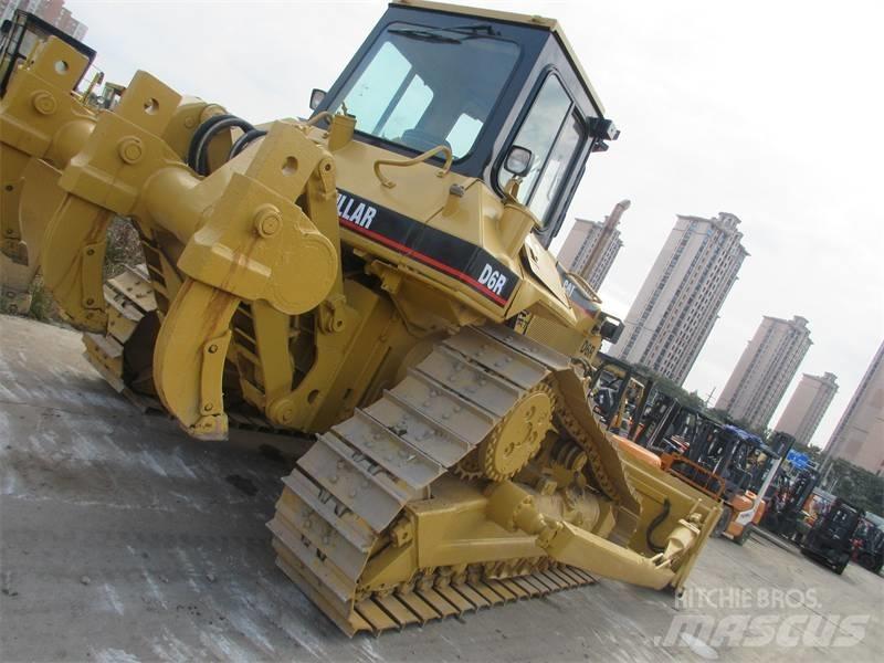 CAT D6R Bouteurs sur chenilles