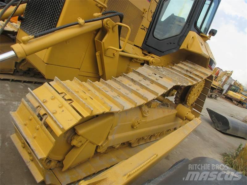 CAT D6R Bouteurs sur chenilles