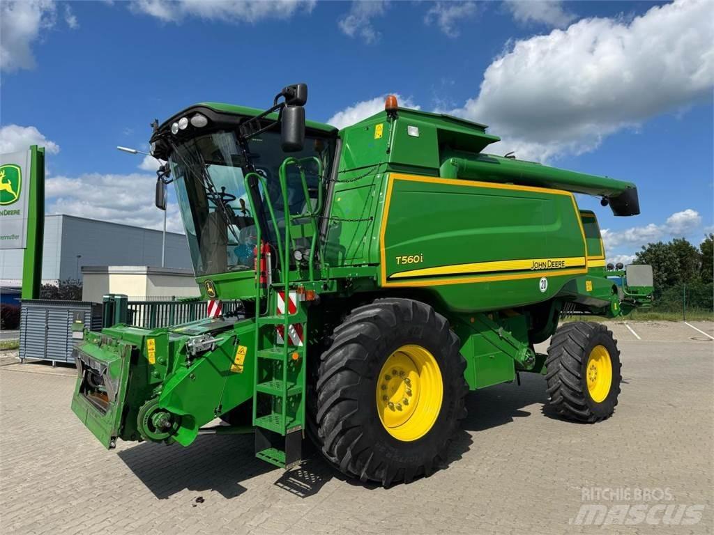 John Deere T560 HM Moissonneuse batteuse