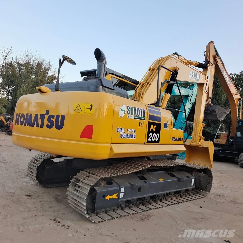 Komatsu PC 200-8 Pelle sur chenilles
