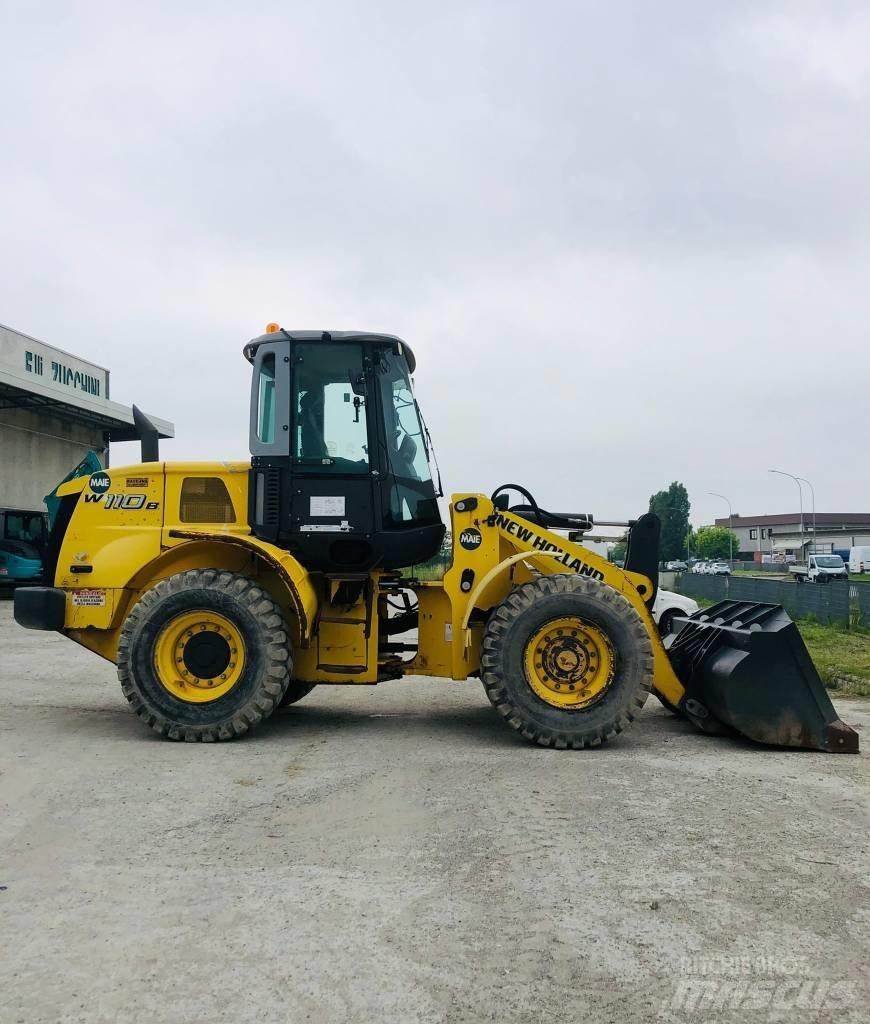 New Holland W 110 B Chargeuse sur pneus