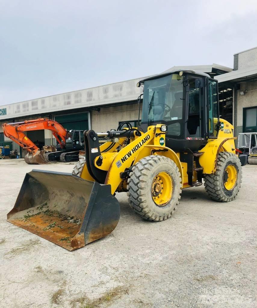 New Holland W 110 B Chargeuse sur pneus