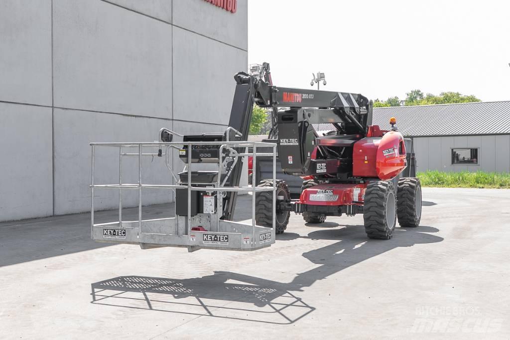 Manitou 200 ATJ Nacelles articulées