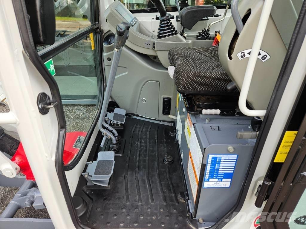 Takeuchi TB 216 Mini pelle < 7t
